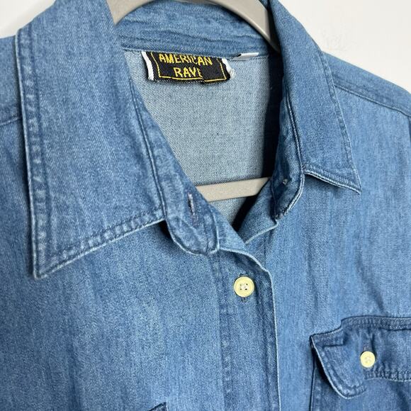 Amercian Rave Shirt Womens Medium Blue Denim Button Up Lighthouse Holiday Cotton - Picture 8 of 9